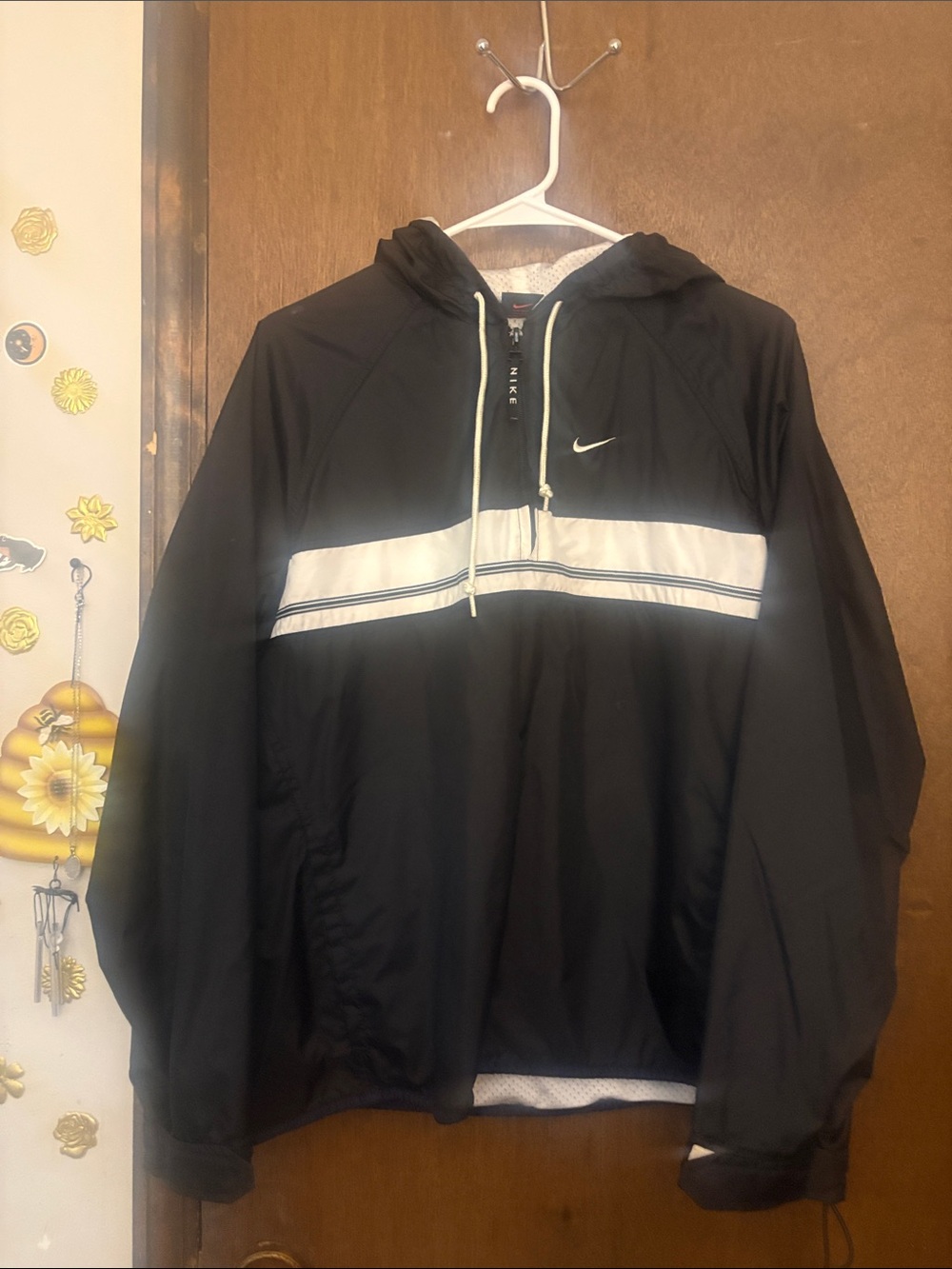 Nike Men’s Black Hooded Windbreaker with White Chest Stripe